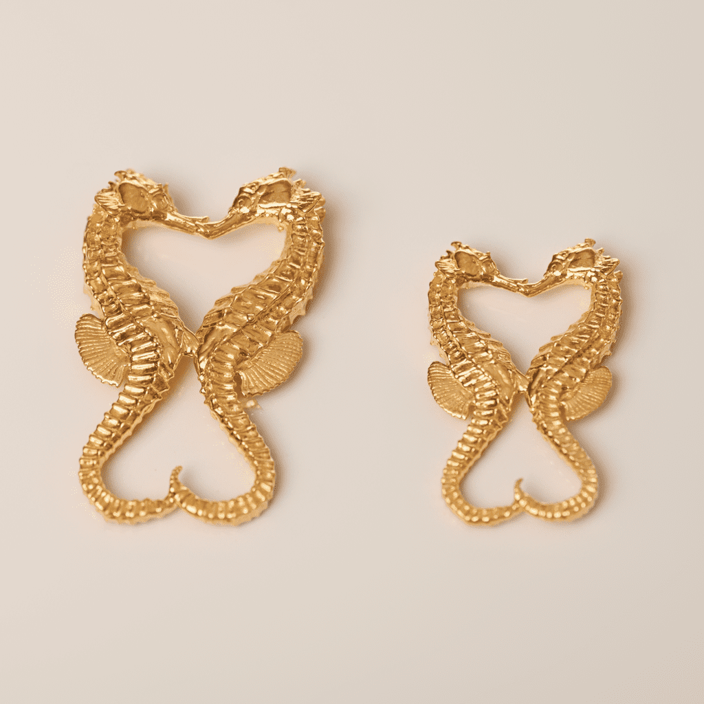 Kissing Sea Horse Pendant Jewelry Design | 24k Gold | .9999 Fine Gold